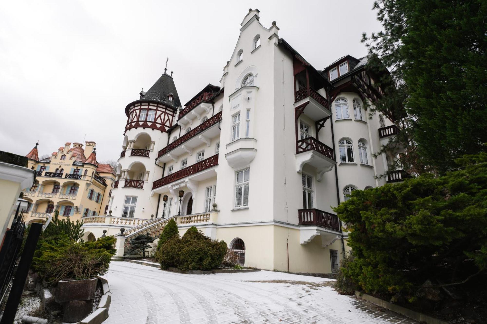 Spa Hotel Villa Smetana Карлови Вари Екстериор снимка